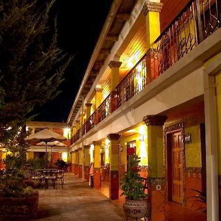 Plaza Mexicana Margarita'S Creel Exterior photo