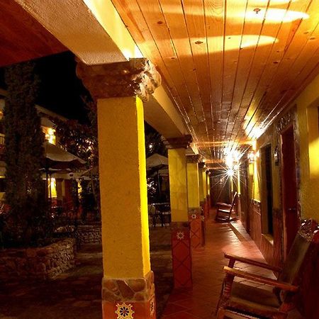 Plaza Mexicana Margarita'S Creel Exterior photo